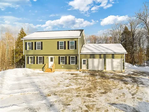 11 Pleasant Road Sidney ME 04330