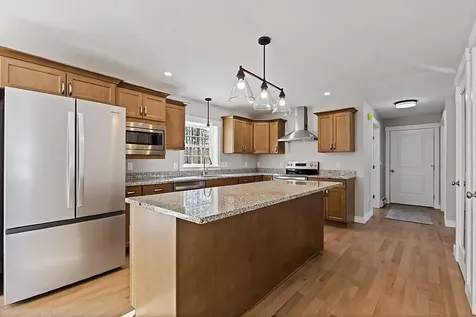 11 Pleasant Road Sidney ME 04330