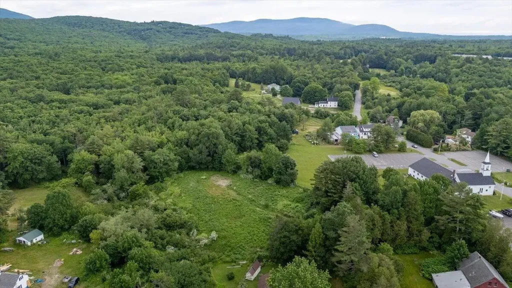 671 Rockland Street Rockport ME 04856