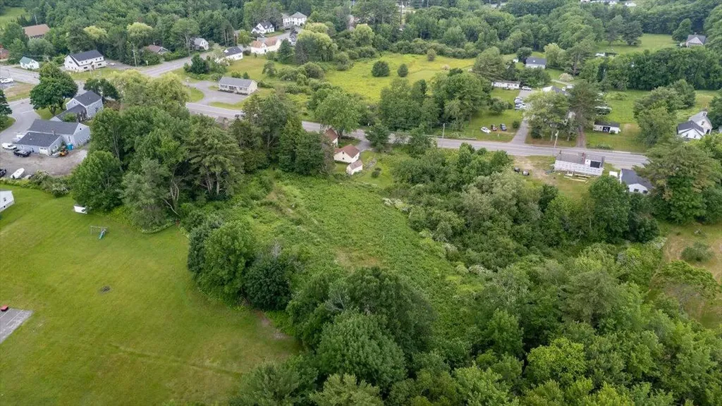 671 Rockland Street Rockport ME 04856
