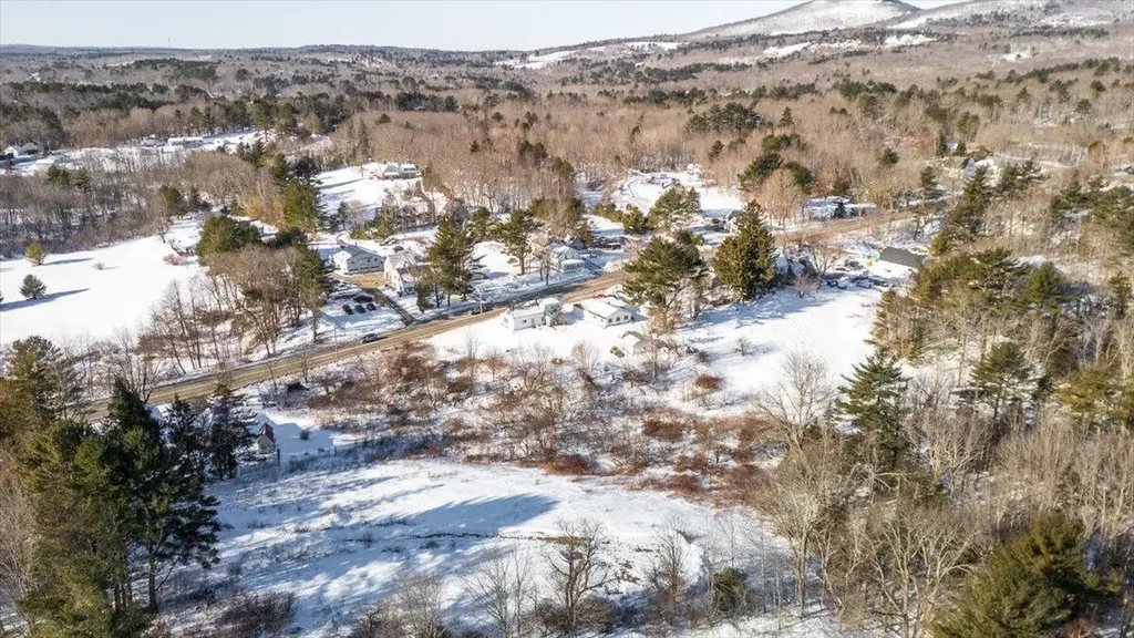 671 Rockland Street Rockport ME 04856