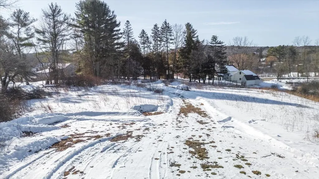 671 Rockland Street Rockport ME 04856