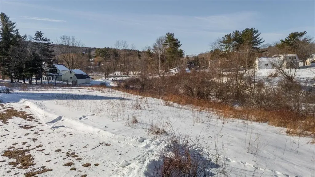 671 Rockland Street Rockport ME 04856