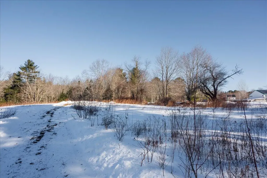 671 Rockland Street Rockport ME 04856