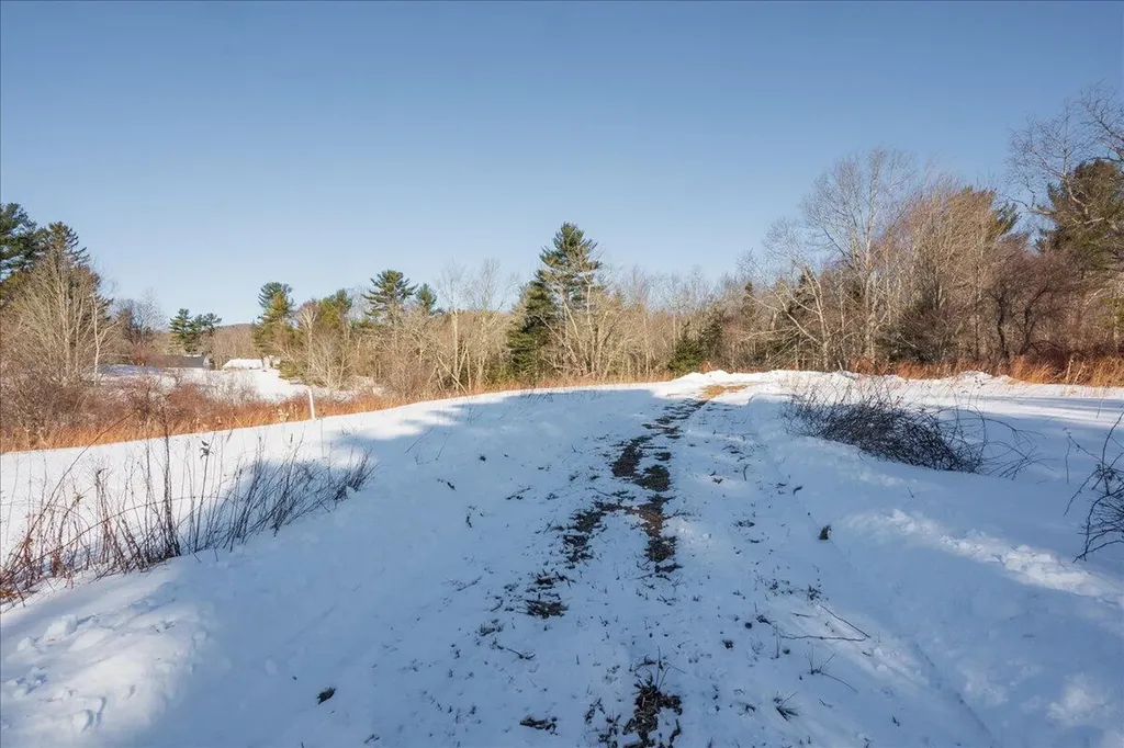 671 Rockland Street Rockport ME 04856