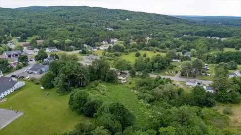 671 Rockland Street Rockport ME 04856
