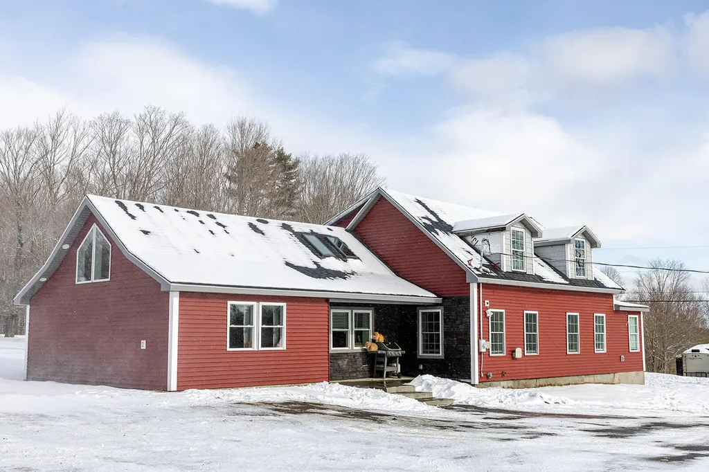 66 Bailey Hill Road Cambridge ME 04923