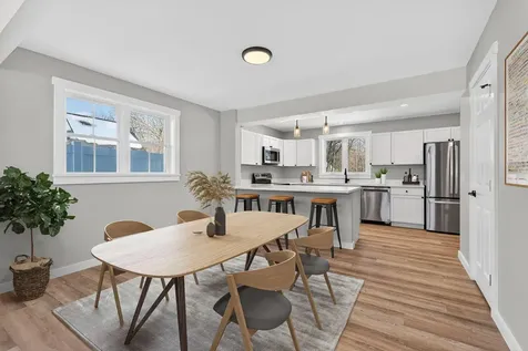 38 Oak Street Gardiner ME 04345