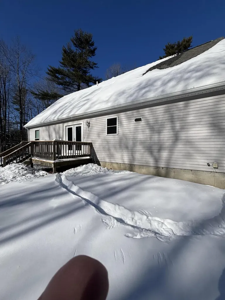 85 Shady Lane Wiscasset ME 04578
