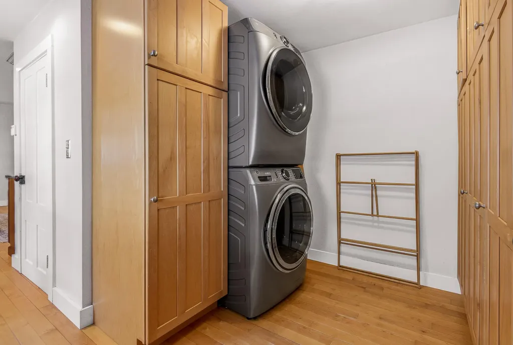 387 Danforth Street Portland ME 04102
