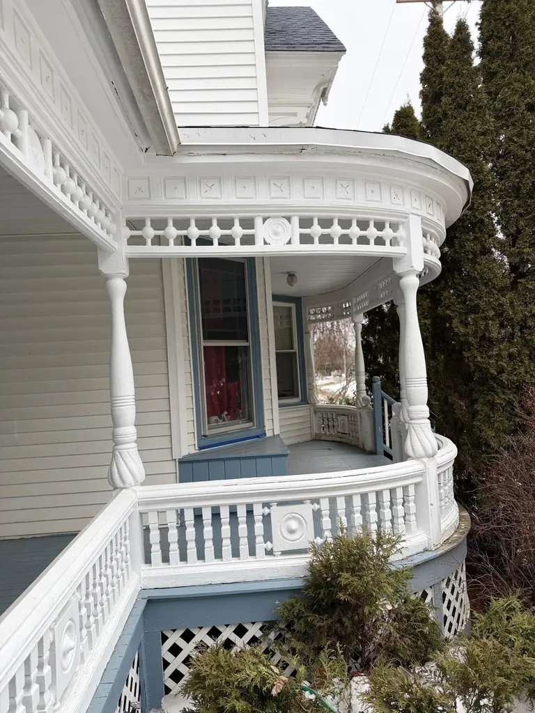 137 S Main Street Auburn ME 04210