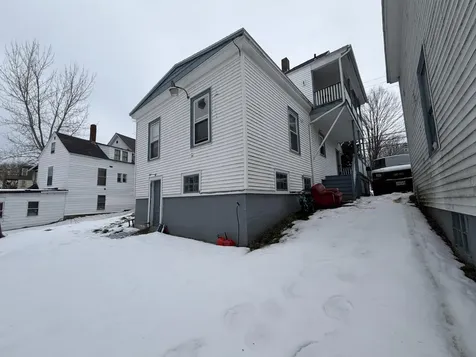 137 S Main Street Auburn ME 04210