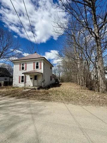 19 Fowler Street Calais ME 04619