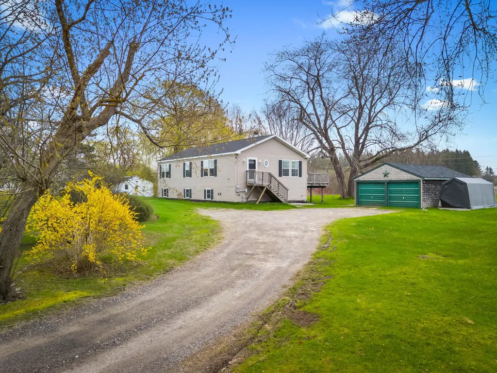 98 New County Road Rockland ME 04841