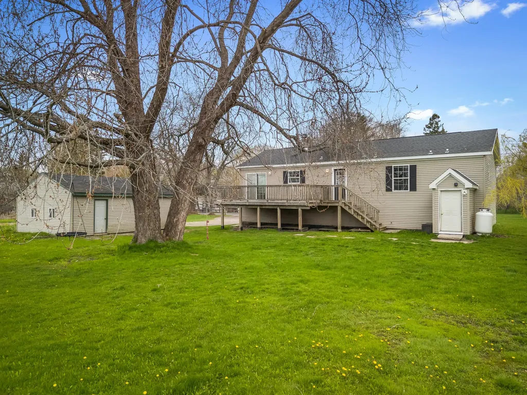 98 New County Road Rockland ME 04841
