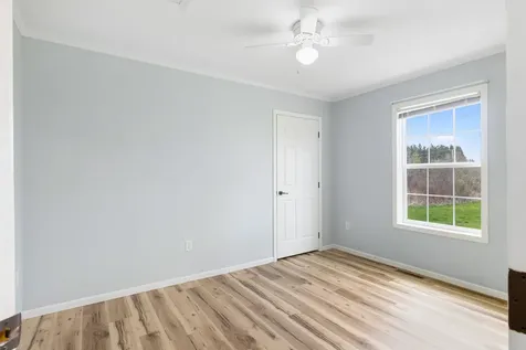 98 New County Road Rockland ME 04841