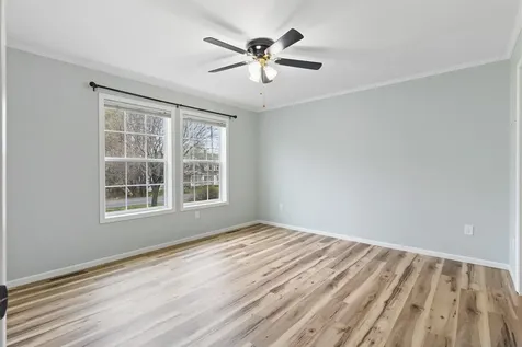 98 New County Road Rockland ME 04841