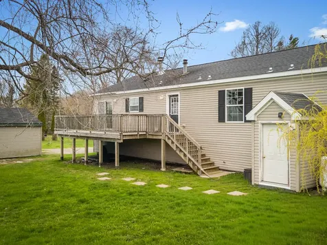 98 New County Road Rockland ME 04841