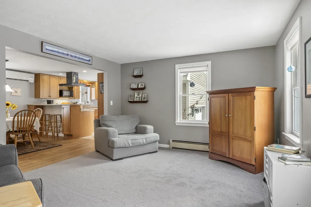 21 Windy Way Waterboro ME 04087