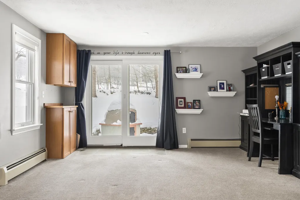21 Windy Way Waterboro ME 04087