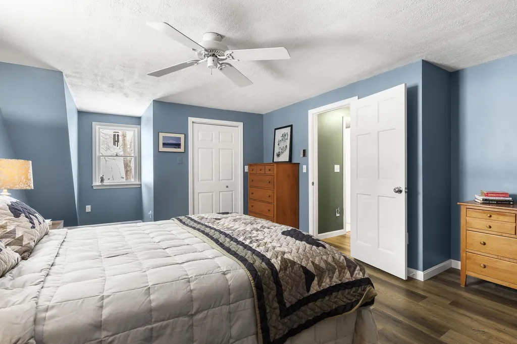21 Windy Way Waterboro ME 04087