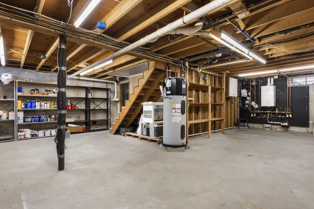 21 Windy Way Waterboro ME 04087