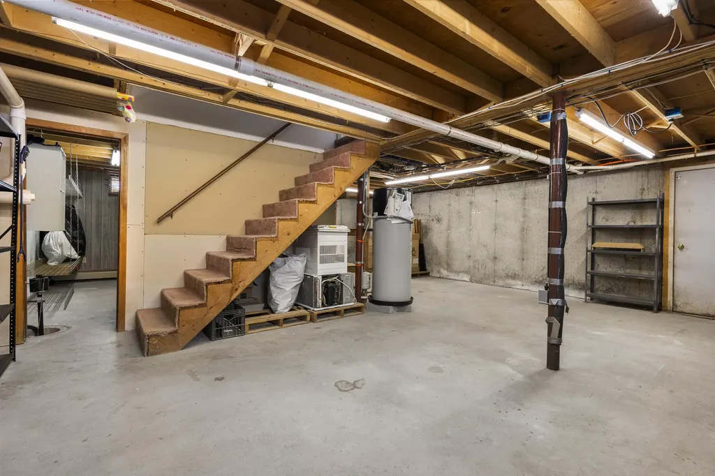 21 Windy Way Waterboro ME 04087