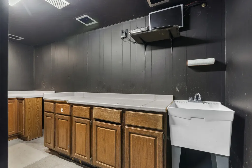 21 Windy Way Waterboro ME 04087