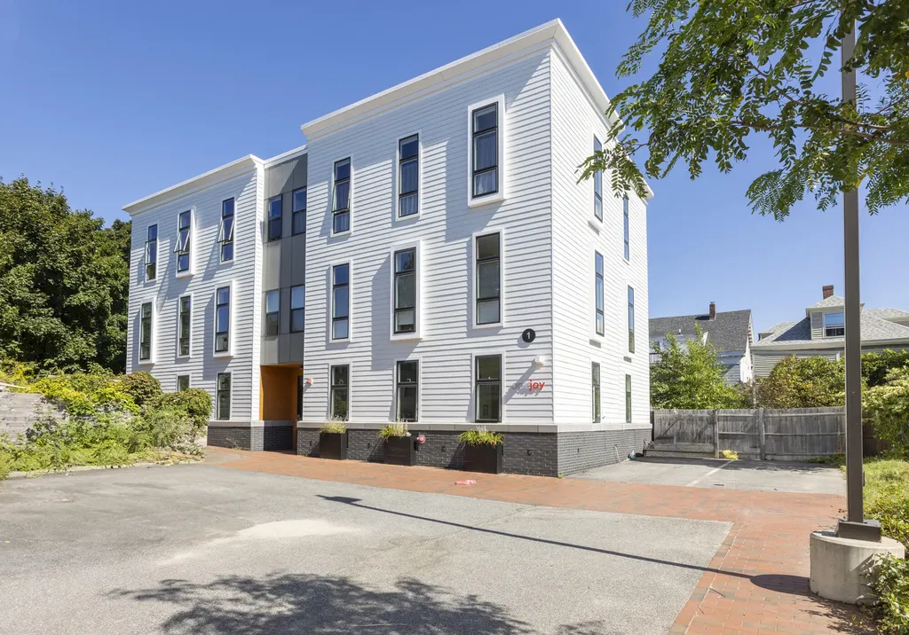 1 Joy Place Portland ME 04102