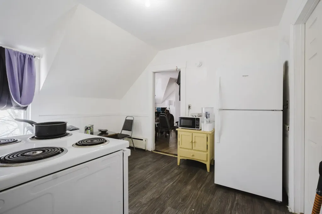 67 Maple Street Lewiston ME 04240