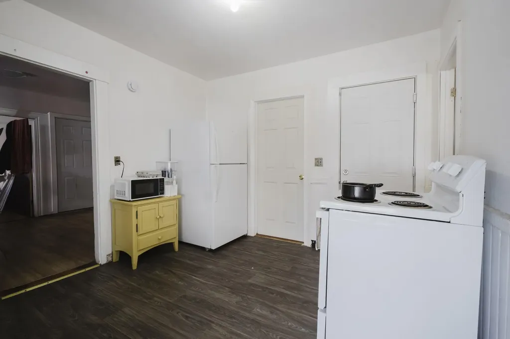67 Maple Street Lewiston ME 04240