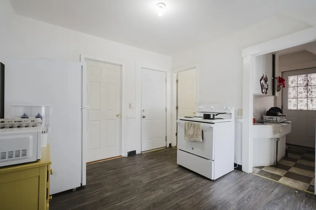 67 Maple Street Lewiston ME 04240