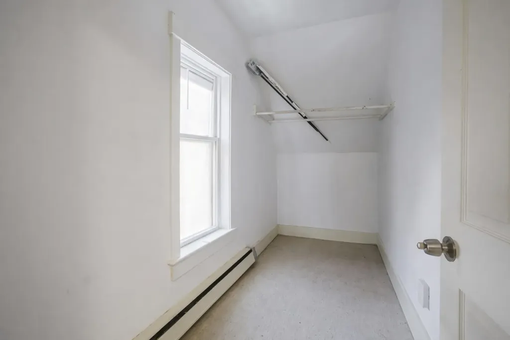67 Maple Street Lewiston ME 04240