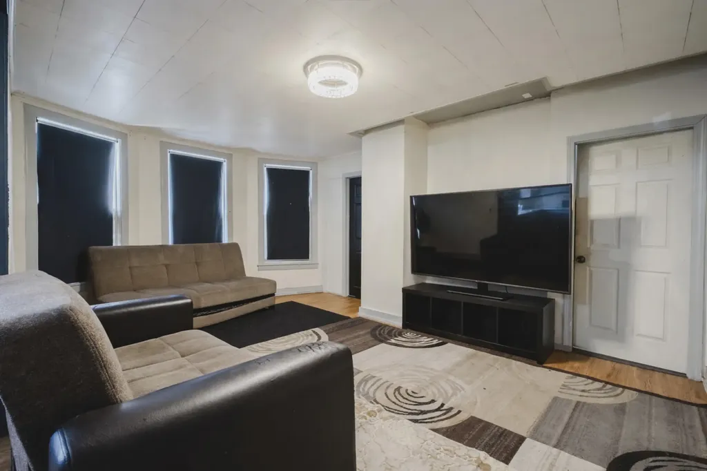 67 Maple Street Lewiston ME 04240