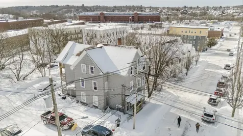 67 Maple Street Lewiston ME 04240