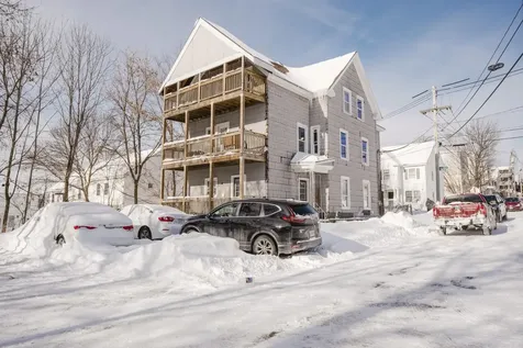 67 Maple Street Lewiston ME 04240