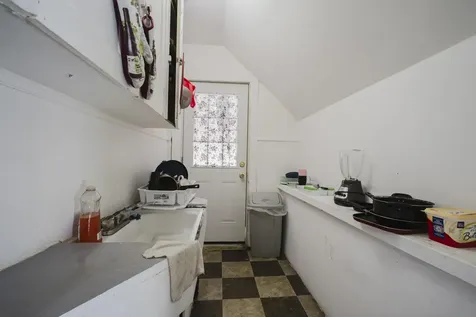 67 Maple Street Lewiston ME 04240