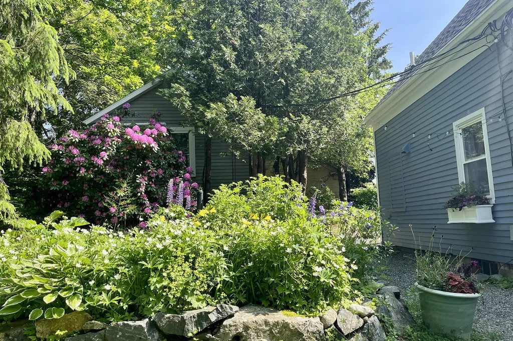 6 Summer Street Rockport ME 04856