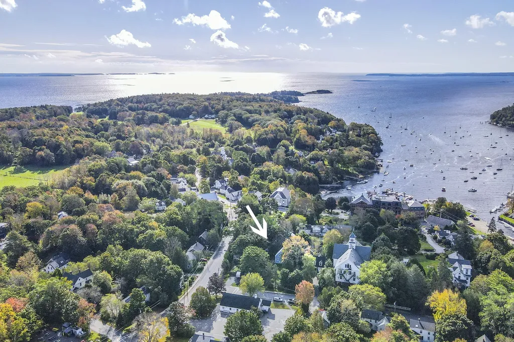 6 Summer Street Rockport ME 04856