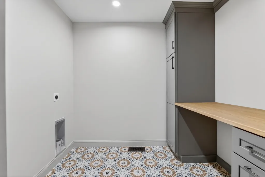 55 Forest Drive Arundel ME 04046