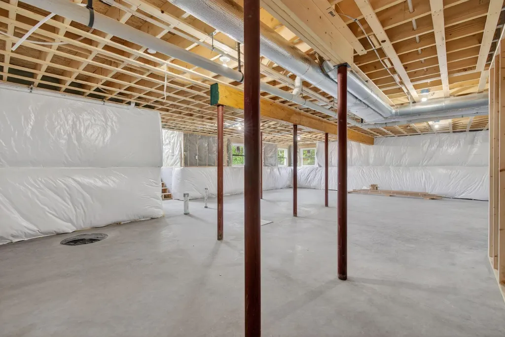55 Forest Drive Arundel ME 04046