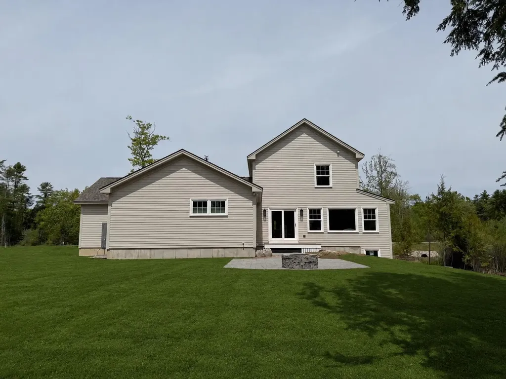 55 Forest Drive Arundel ME 04046