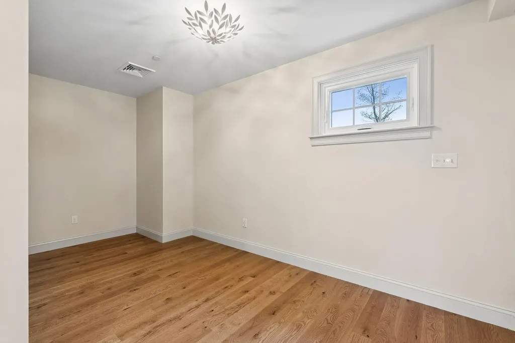 55 Forest Drive Arundel ME 04046