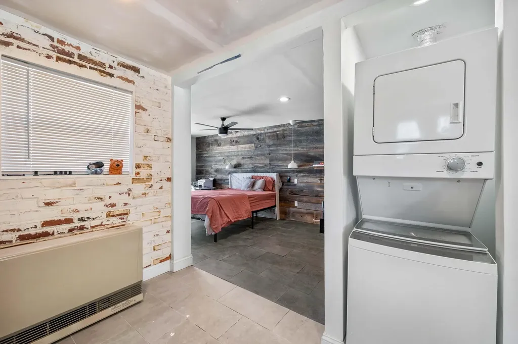 8 Thomas Street Madison ME 04950