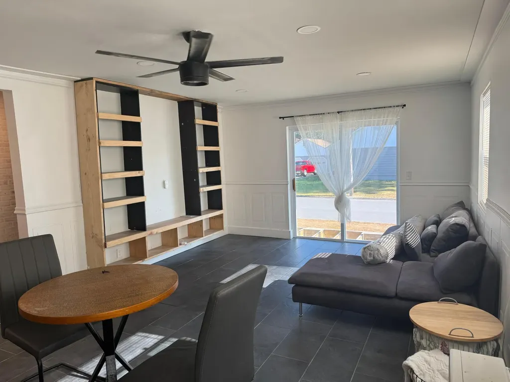 8 Thomas Street Madison ME 04950