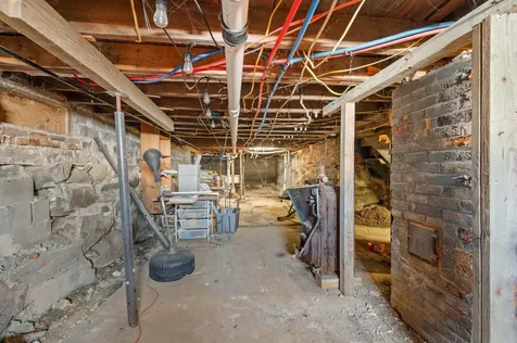 8 Thomas Street Madison ME 04950