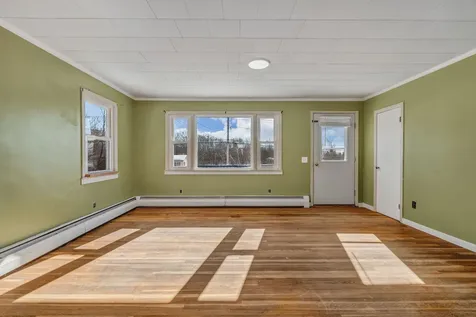 352 Main Road Eddington ME 04428