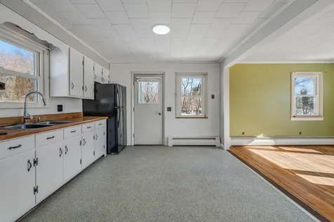 352 Main Road Eddington ME 04428