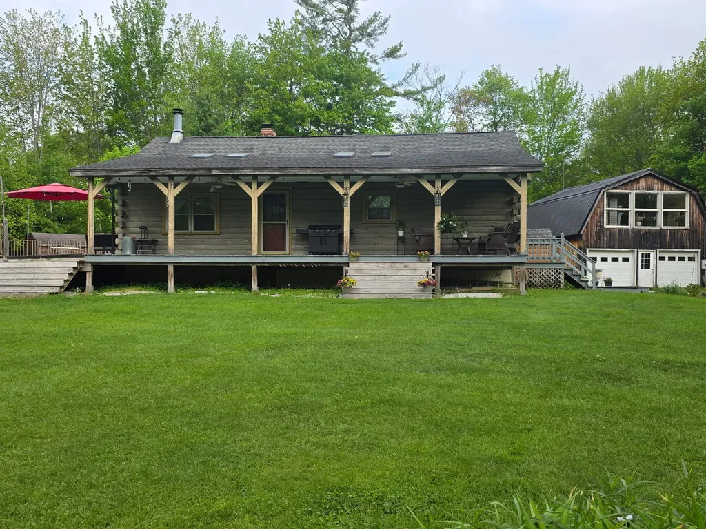 12 Irish Lane Winterport ME 04496
