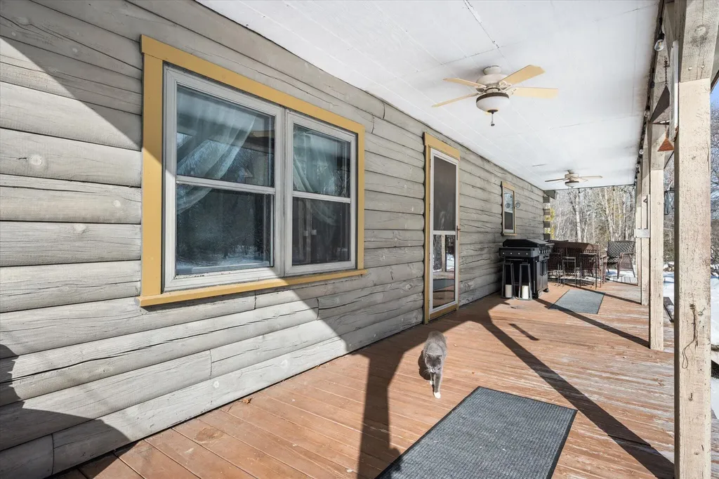 12 Irish Lane Winterport ME 04496